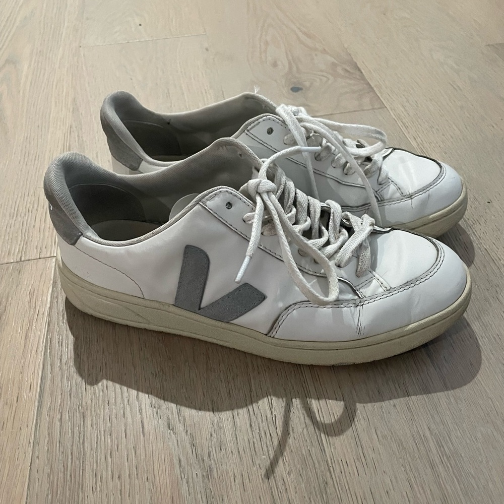 Veja v-12 sneakers